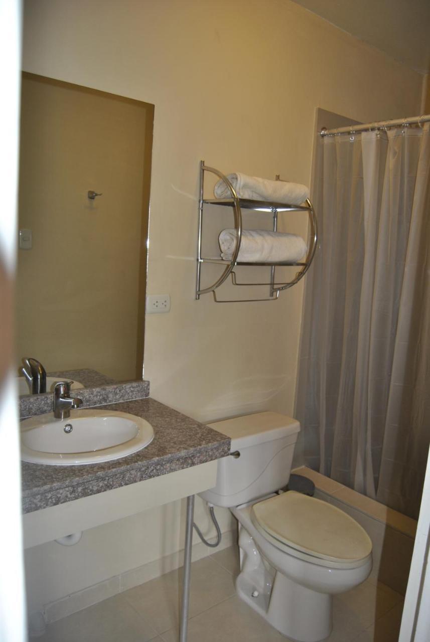 Seamen'S Club Hotel Lima Luaran gambar